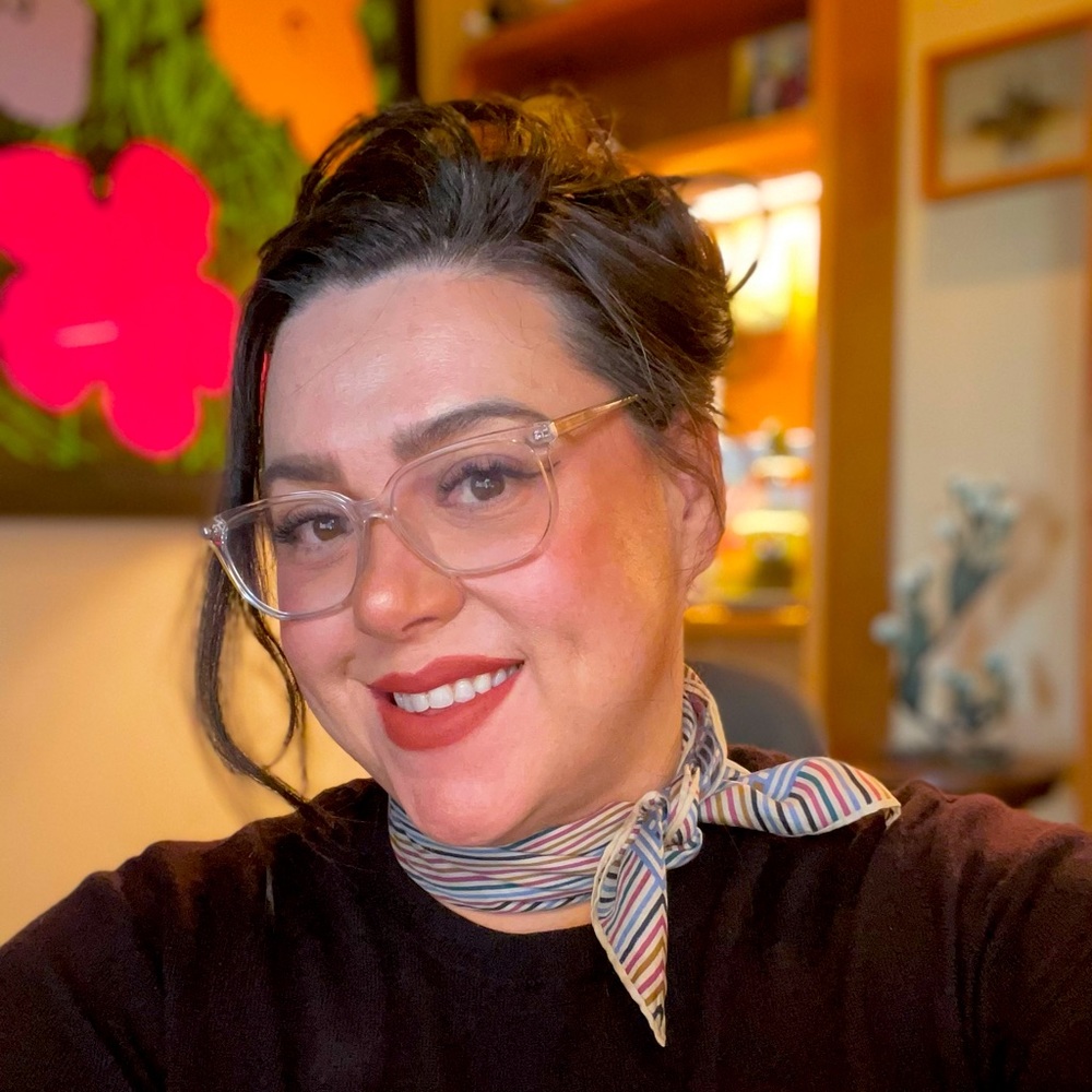 Meet your Posher, Symona